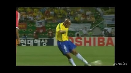 Roberto Carlos Top 10 Goals