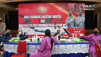 Gerai Vaksinasi Massal Di Universitas Semarang