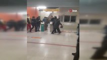 Bursa'da metroya ücretsiz binmek isteyen alkollü şahıs güvenlik görevlilerini canından bezdirdi
