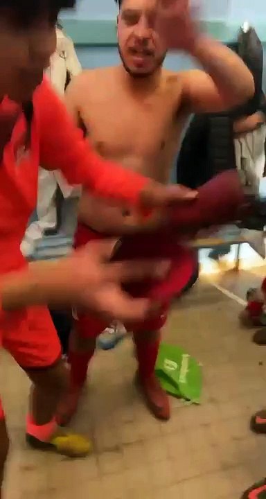 La joie des seniors 1 après leur victoire 4-3 contre Faverolles