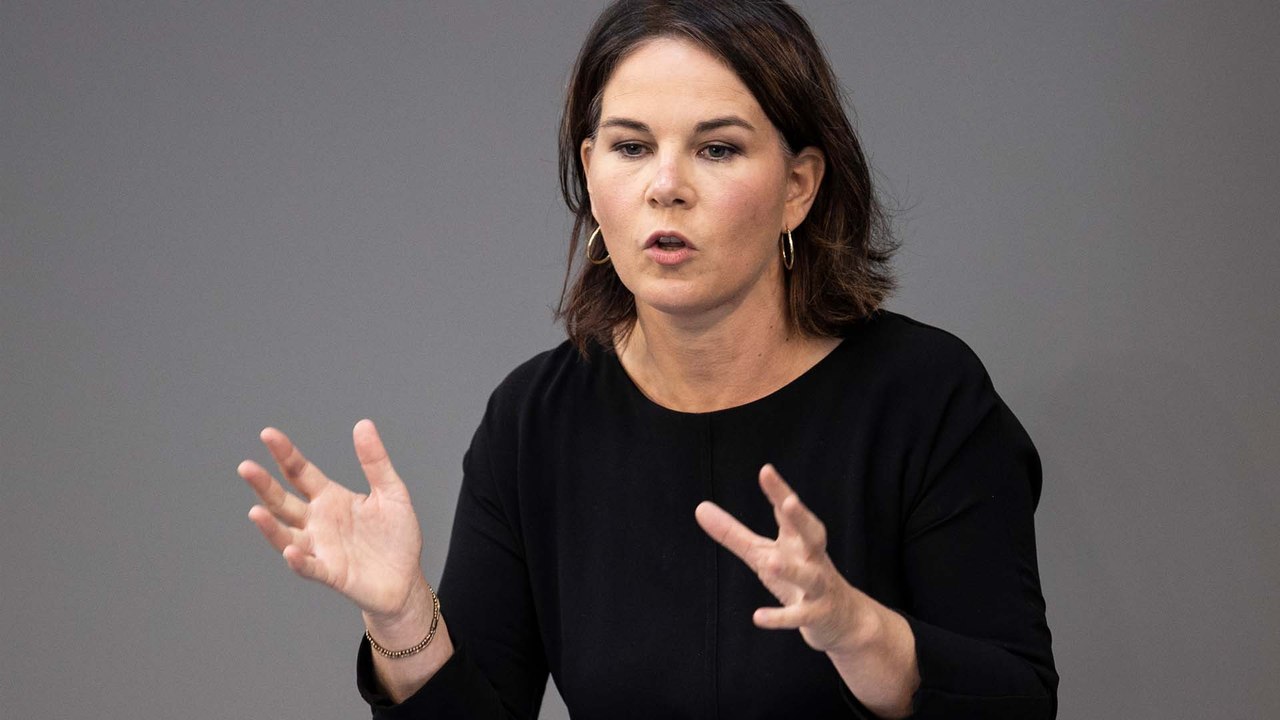 'Feministische Außenpolitik': Baerbock reagiert auf Merz' Kritik