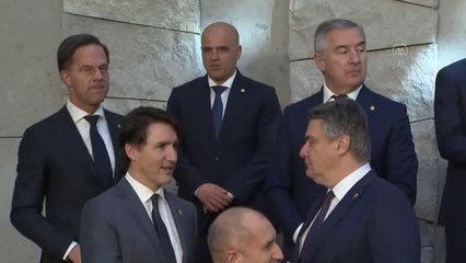 NATO Liderler Zirvesi - Aile fotoğrafı