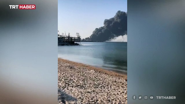 Ukrayna ordusu, Rus ordusuna ait çıkarma gemisini vurdu