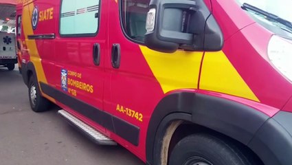 Homem sofre queda de bicicleta na ciclovia da Tancredo e é socorrido pelo Siate