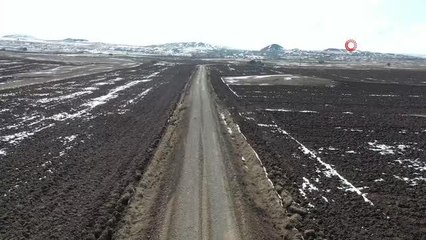 Bozuk yollar taşımalı eğitimi aksatıyor dendi... Vali haberi alır almaz harekete geçti