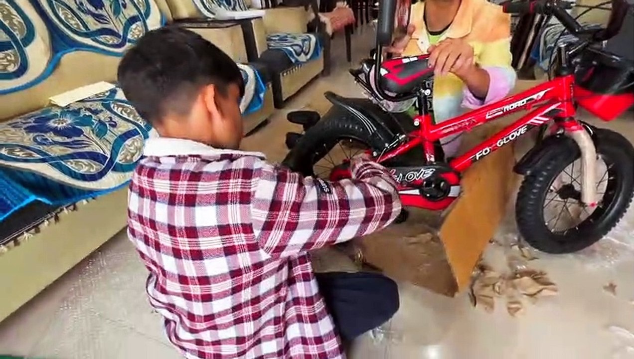 Kisi Ne Cycle Bhejdi