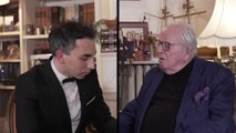 Extrait de L'Instant de Luxe avec Jean-Marie Le Pen. L'homme politique répond aux questions de Jordan de Luxe et aborde notamment les problèmes qu'il a eus aux yeux.