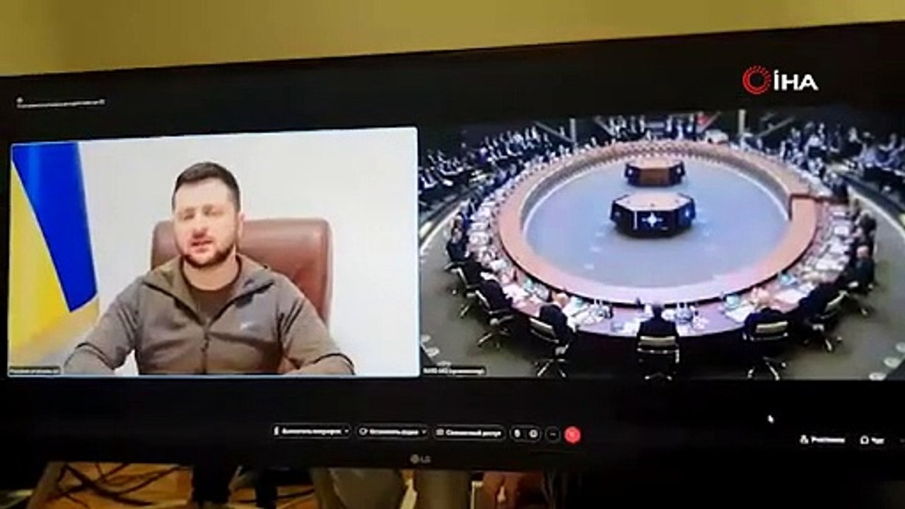 Zelenskiy NATO'da konuştu: 'Bu sabah bizi fosfor bombalarıyla vurdular'
