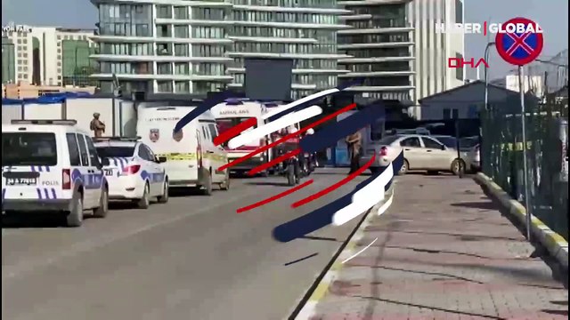 Son dakika! Küçükçekmece Adliyesi önünde silahlı kavga: Ölü ve yaralılar var