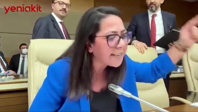 Ezan karşıtı TİP'li Sera Kadıgil Meclis'i karıştırdı!