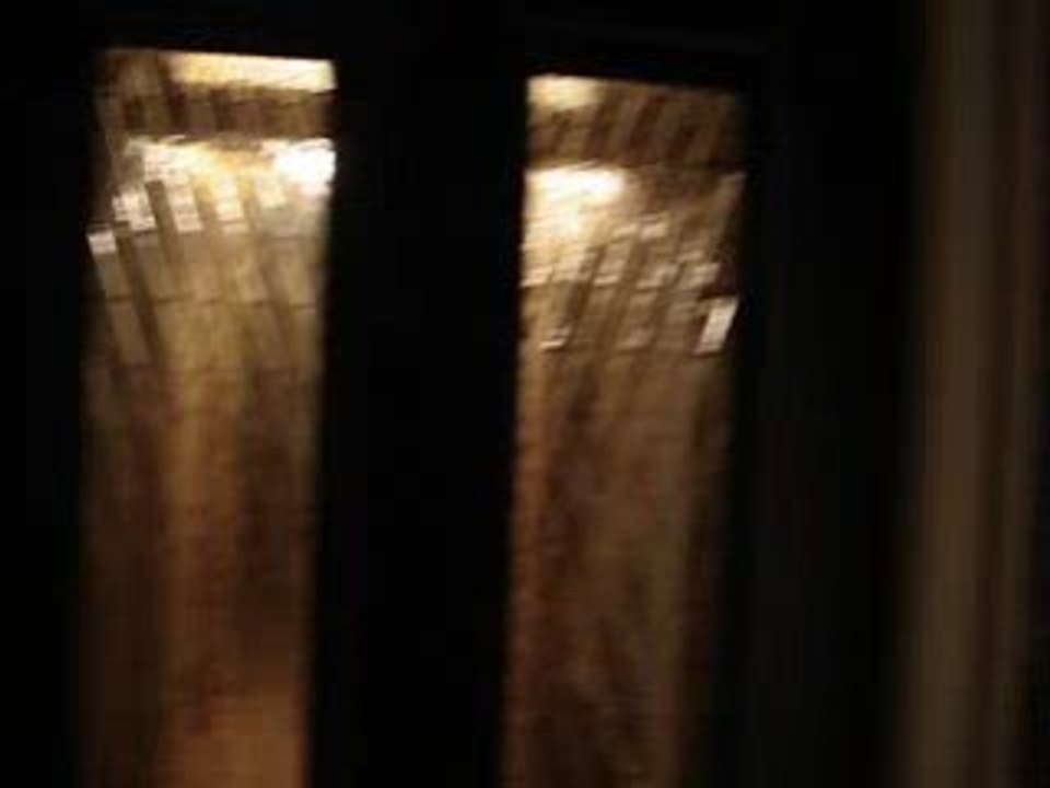 MOV05253
