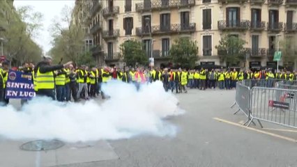 Télécharger la video: Aumenta la presión de las protestas de los transportistas