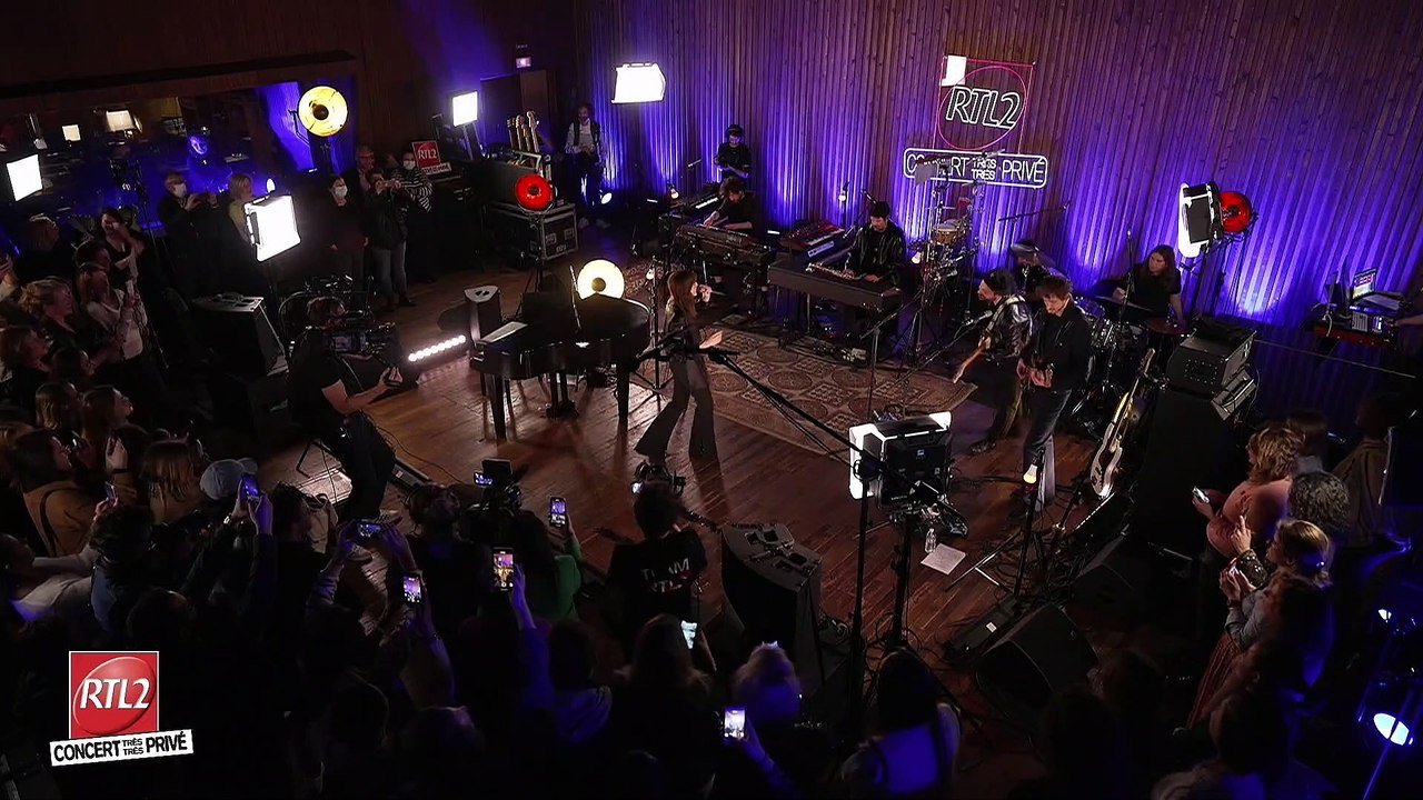 PÉPITE - Juliette Armanet interprète "Le dernier jour du disco" en Concert Très Très Privé RTL2