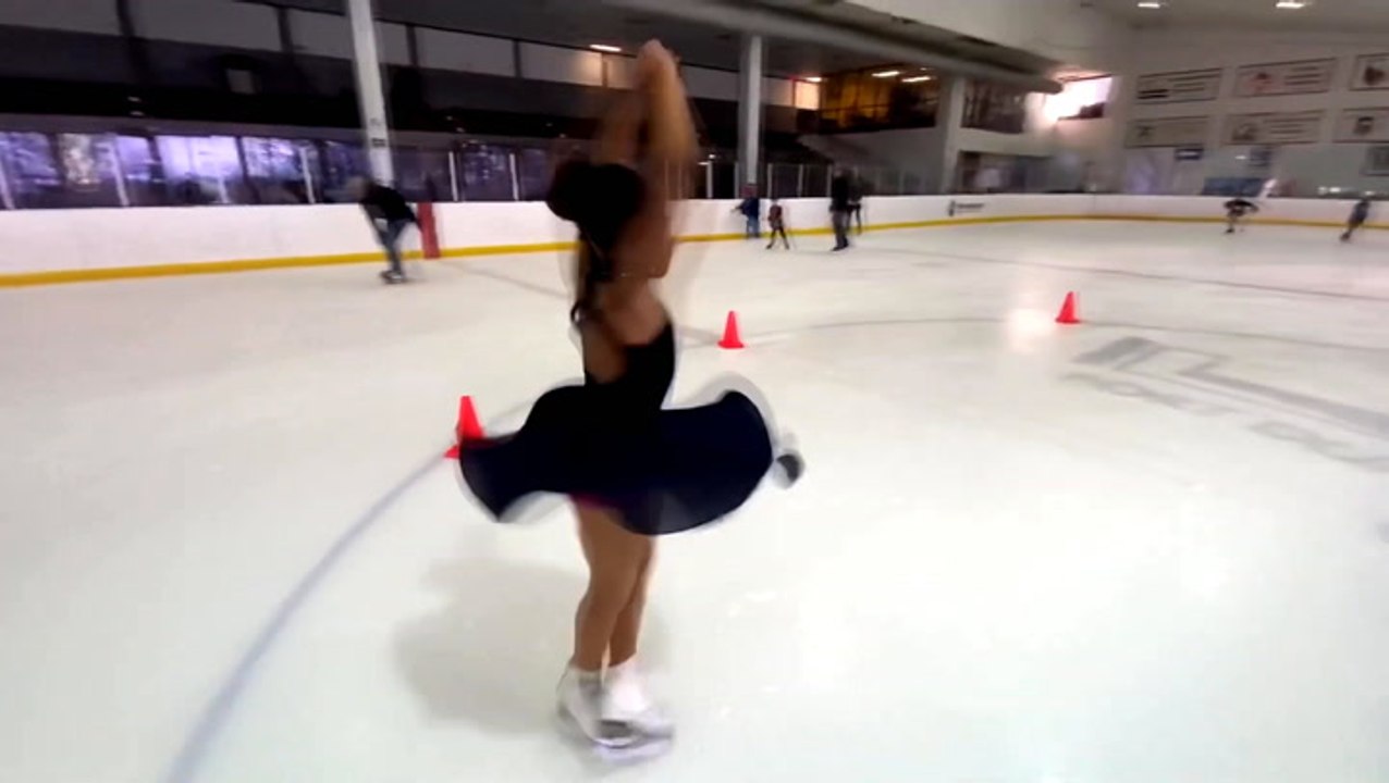 11-Year-Old Kaitlyn Saunders Lifts the Spirits of Others With Figure Skating Performances