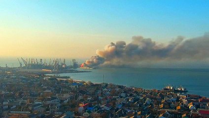 Ucrânia diz ter destruído navio russo