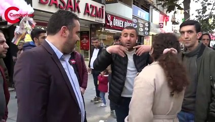 Cumhuriyet ekibine engel! Röportaj sırasında kavga çıktı: "Dayak yiyeceksin bak beni deli etme"