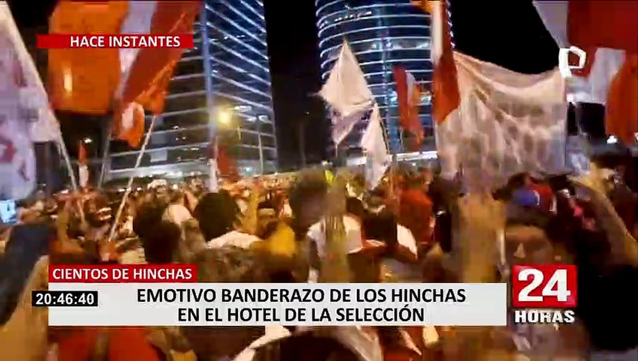 Perú vs. Uruguay: emotivo banderazo de los hinchas en el hotel de la selección peruana