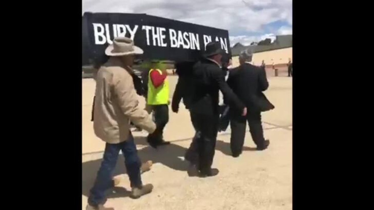 The Land: Rally message was clear