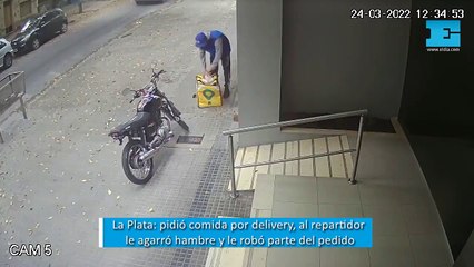 La Plata: pidió comida por delivery, al repartidor  le agarró hambre y le robó parte del pedido