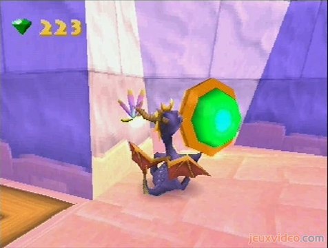 Spyro : Year of the Dragon : Attaques spécifiques
