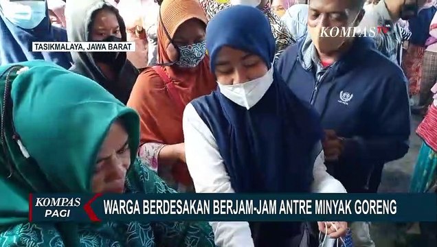Warga PIlih Antre Berjam-jam Demi Minyak Goreng Rp14 Ribu, Pembeli: Kalau Dipasaran Bisa 25 Ribu!