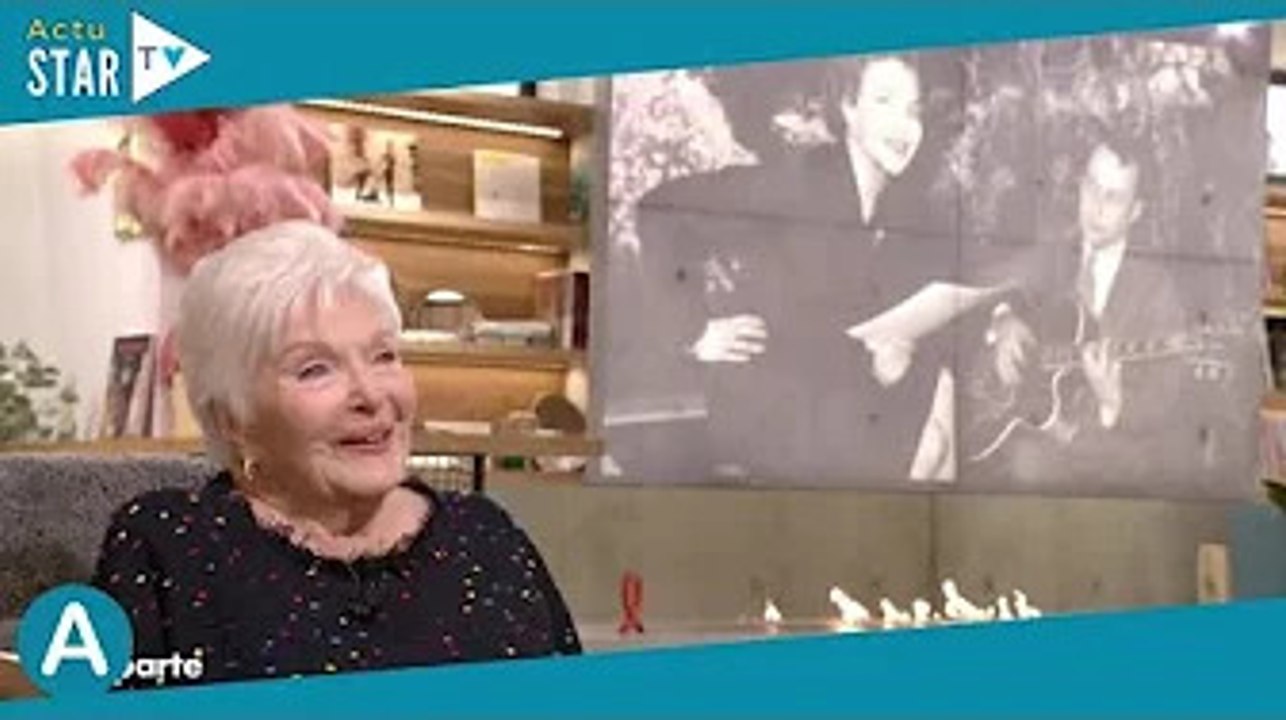 Line Renaud : ses confidences émouvantes sur sa première rencontre avec Loulou Gasté, "son grand amo