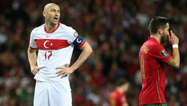 Bir dönem resmen sona erdi! Burak Yılmaz milli takımı bıraktı