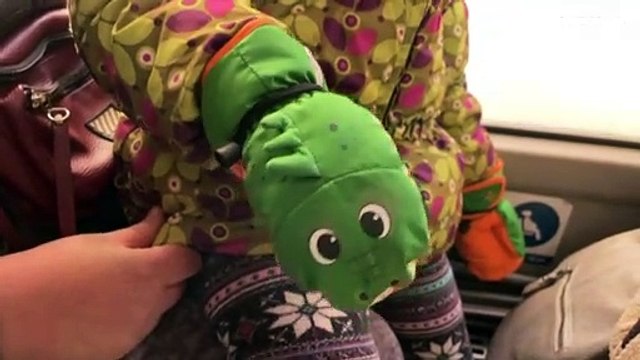 10 millones de desplazados y 3,5 millones de refugiados un mes después del inicio de la guerra