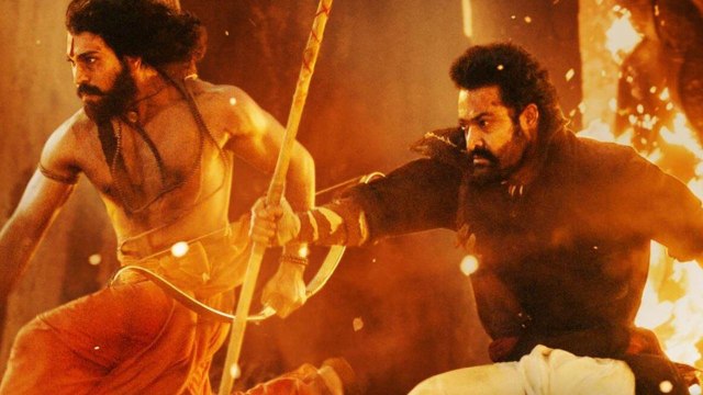 RRR Review: NTR, Ram Charan కెరీర్‌లో ది బెస్ట్ SS Rajamouli అంకితభావం