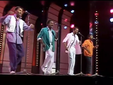 Live From The Piccadilly S04E01 Her Majesty's - Jimmy Tarbuck / Suzi Quatro / Eric Flynn / Annie Get Your Gun / Tavares / Stan Boardman / Lena Zavaroni / Tom Pepper / Amazulu / Mike Osman