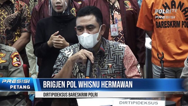 Tersangka Indra Kenz Hadir dalam Konfrensi Pers Dittipideksus Bareskrim Polri
