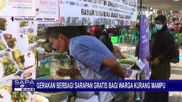 Komunitas Sedekah Nasi di Pekalongan Bagi-bagi Sarapan Gratis di Alun-alun Kota