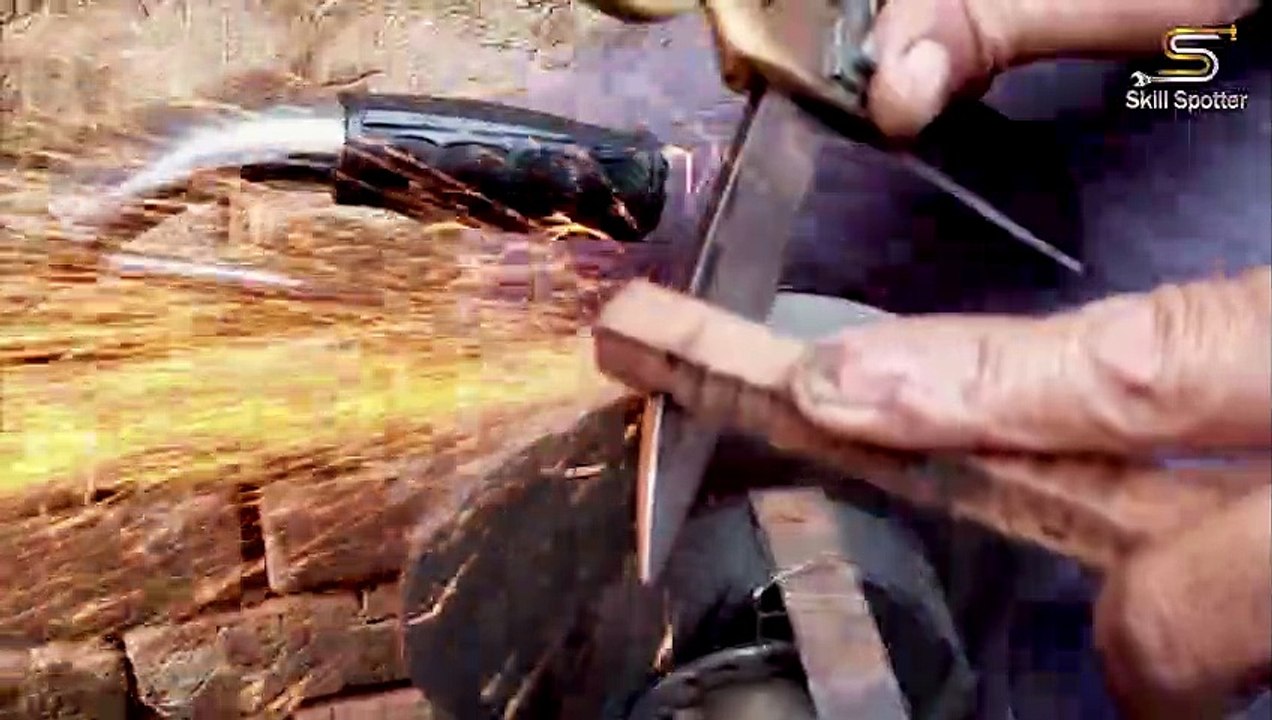 1 Street Vender Converted his Bicycle into an Earning Machine, Bicycle Knife & Scissor Blade Sharpener