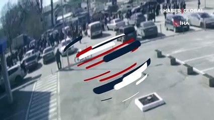 Rusya Harkov'da yardım sırasında bekleyen sivilleri vurdu: 6 ölü, 15 yaralı