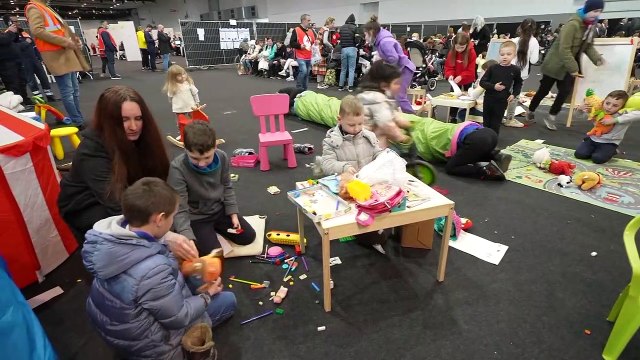 Más de 3,7 millones de refugiados han salido de Ucrania en el último mes