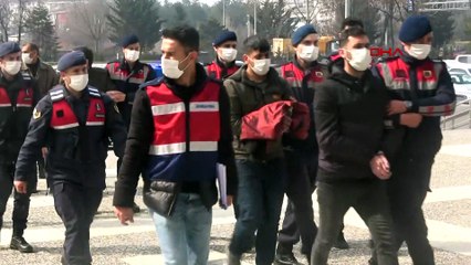 Cezaevinde olan PKK'lı teröristlere para göndermişler: Yakalandılar