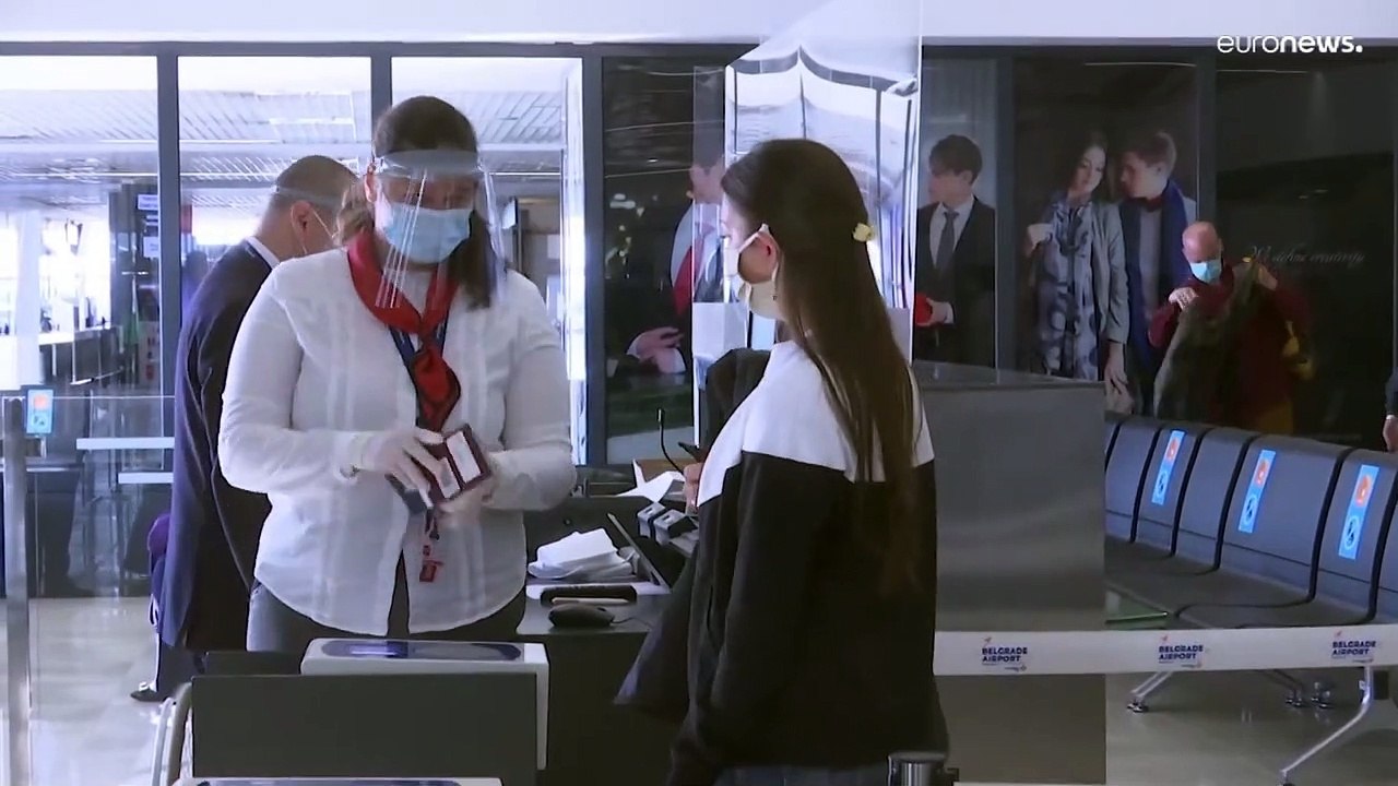 Von Belgrad nach Moskau: Flugzeuge müssen immer wieder umdrehen wegen Bombendrohung