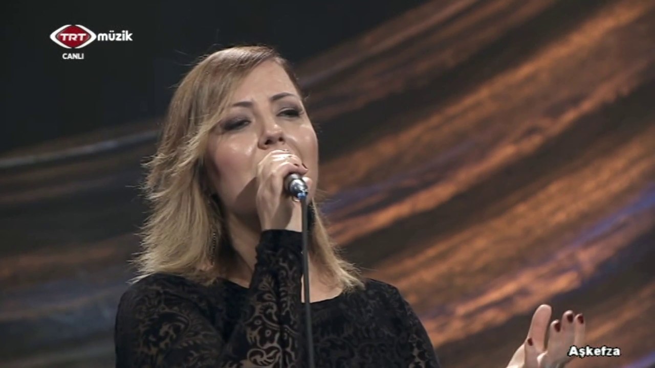 Belgin Gök / Sevmiyorum seni artık gözlerimi geri ver