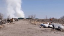 كاميرا الجزيرة تنقل صورة حية من محيط مطار خاركيف الذي تعرض لقصف روسي
