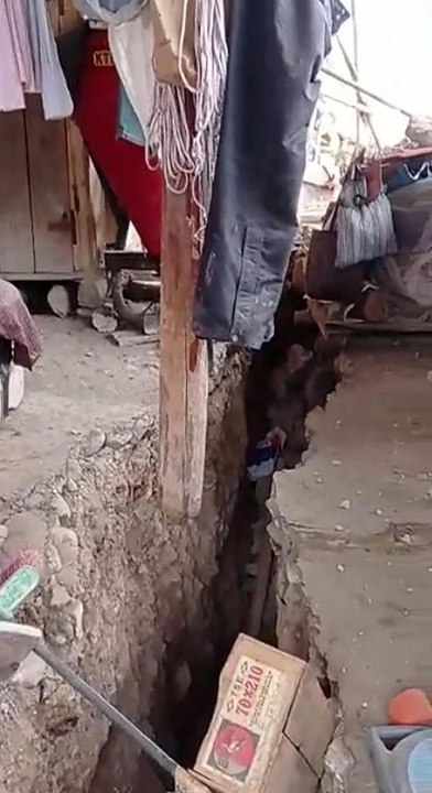 ÇANKIRI'DA TOPRAK KAYMASI: 6 EV TAHLİYE EDİLDİ