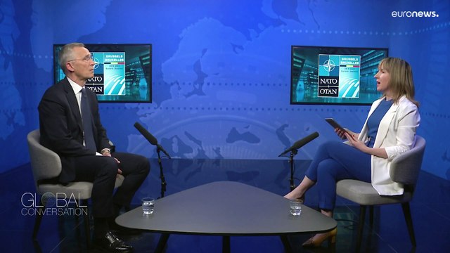 Estamos a enviar uma mensagem à Rússia , diz secretário-geral da NATO, Jens Stoltenberg