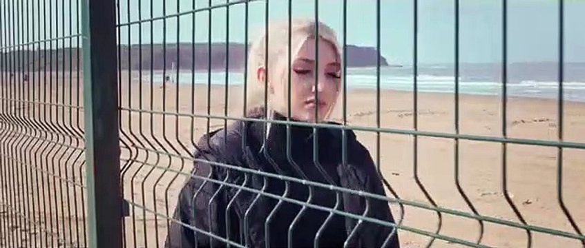 Hatice Kurtoğlu feat. Hüseyin Kağıt - Yerle bir oldum da