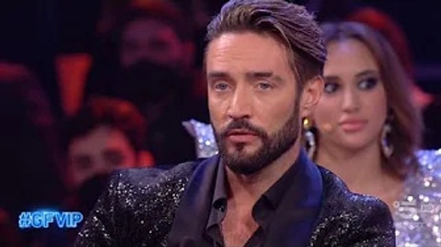 Grande Fratello Vip, Davide Silvestri affondato da Alex Belli: Sparli solo di me Giorni fa Davide