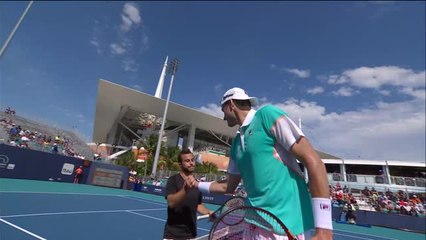 Miami - Un dernier retour gagnant et Gaston passe le géant Isner