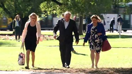 South Australia's Nick Xenophon announces campaign to return to the Senate at federal election