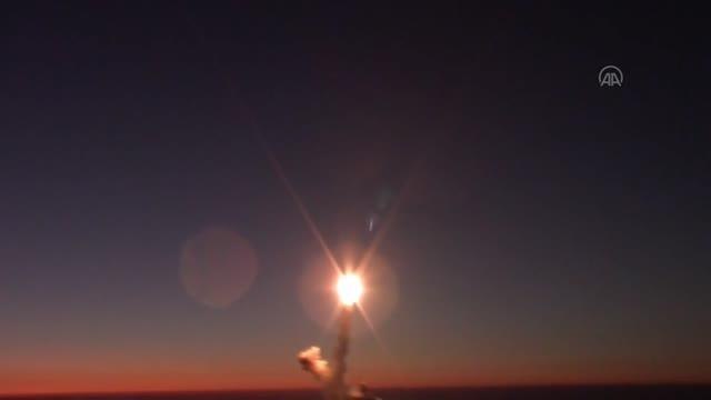 Son dakika: Rusya Savunma Bakanlığı: Seyir füzeleri ile Ukrayna'da askeri yerleri vurduk