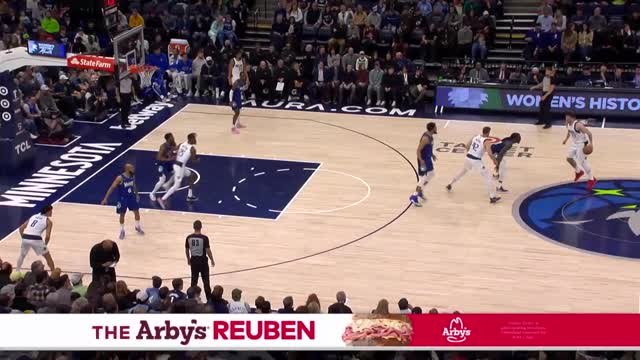 Doncic with through the legs dime on Prince