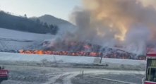 Genova - Incendio in ex discarica nel quartiere Scarpino (26.03.22)