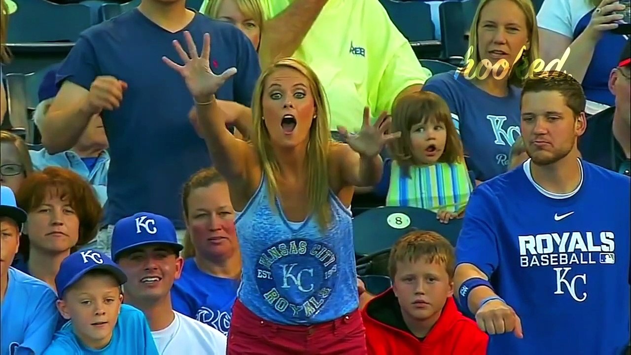 FUNNY MOMEMNTS IN SPORTS