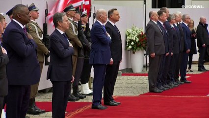 Biden subraya en Varsovia que es esencial reforzar el flanco oriental de la OTAN